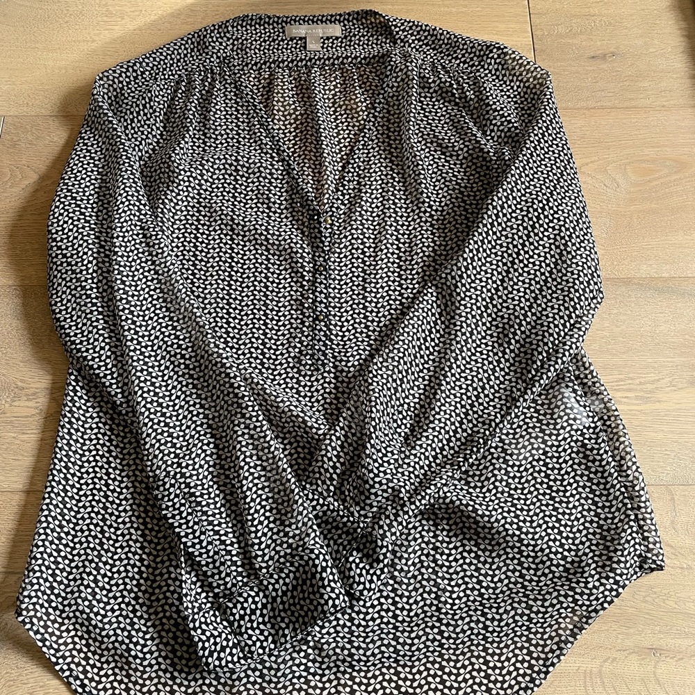 Banana republic women’s blouse